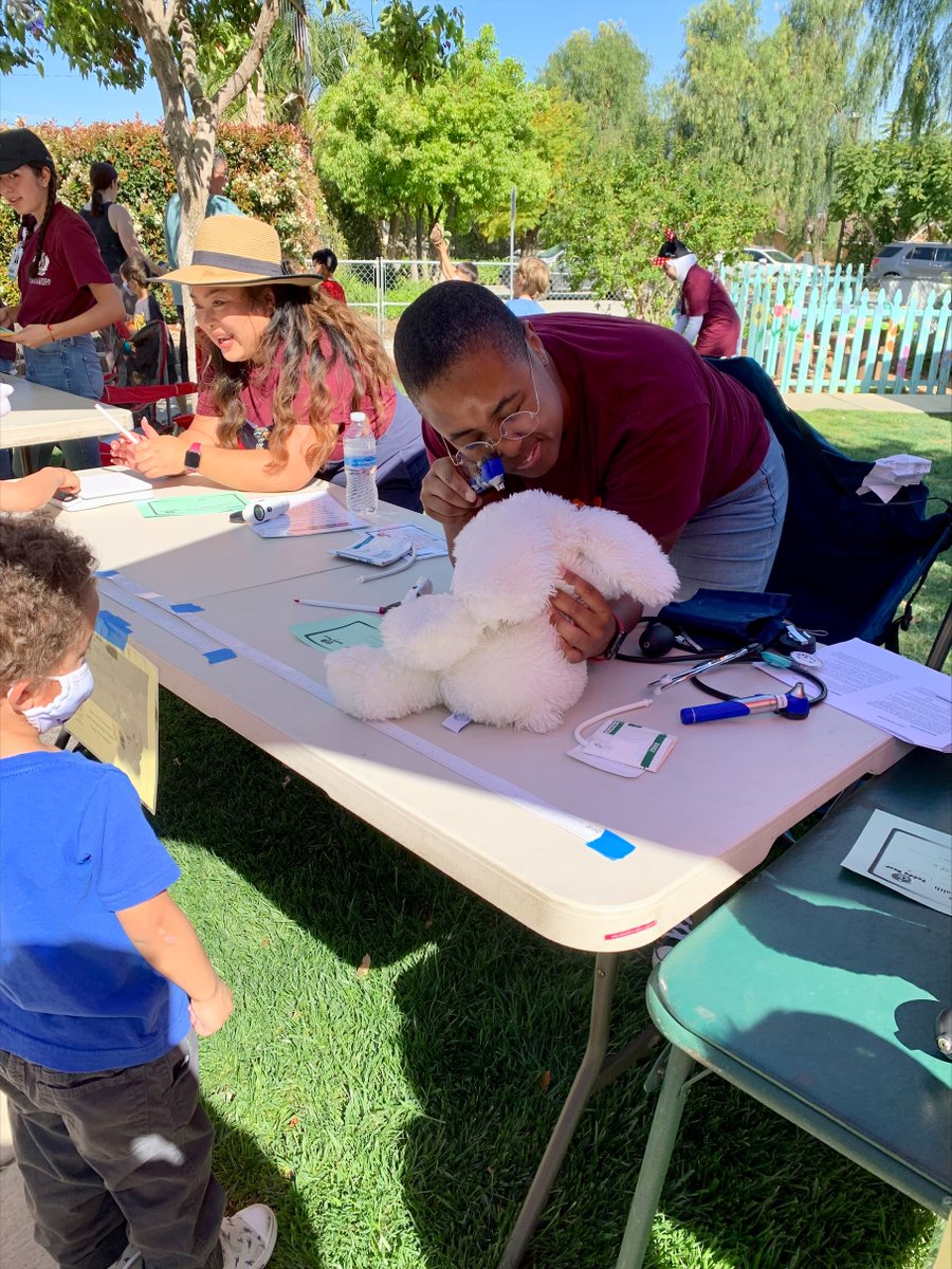 LLUSBH's tweet photo. The children brought their stuffed animals for a pretend doctor visit, where they did medical play and learned about getting their vitals taken, immunizations, and having a finger cast. #lluchildlife #childlifespecialist #ccls (3/3) https://t.co/MEGbBHnR99