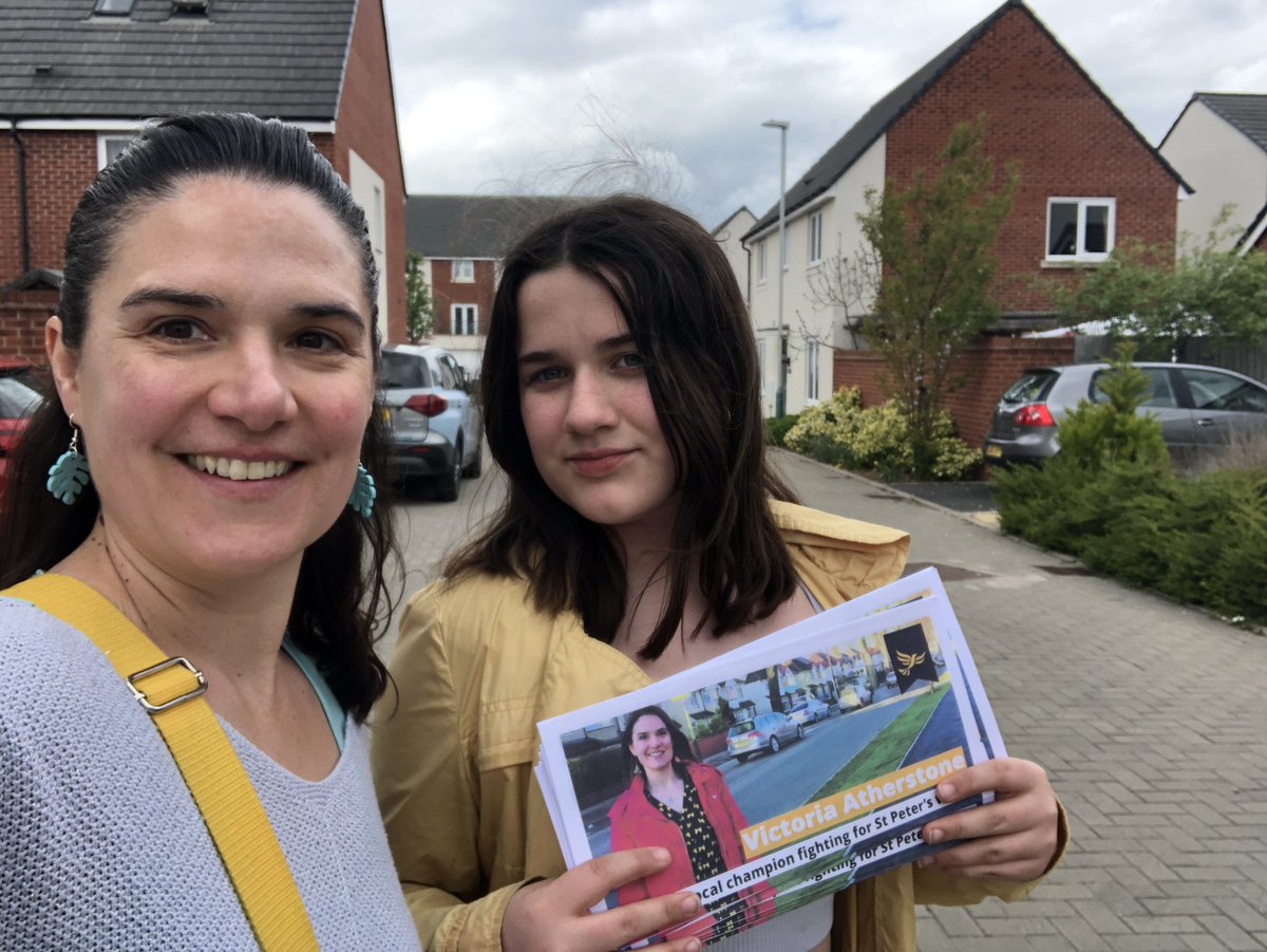 LibDemVix's tweet photo. Best campaigning day ever is when your little niece wants to help you ππΆππ Iβm such a lucky auntie and extremely grateful for her loving support ππ#VoteVix on 5th May π³ thank you!!! #LibDems winning in the best ward in #Cheltenham - St Peters of course π@cheltlibdems https://t.co/0t37JcmxOV