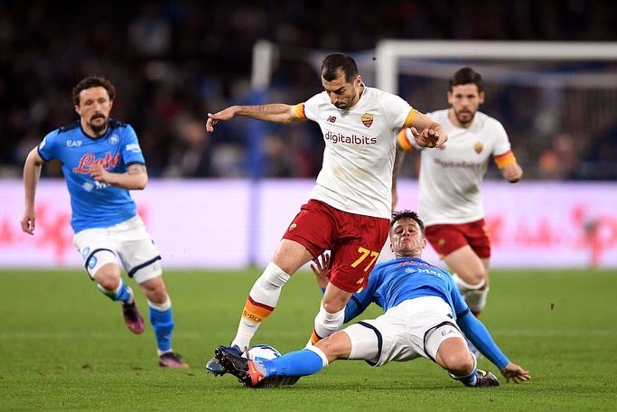 ⚽ Triplice fischio al Maradona. #NapoliRoma è 1-1