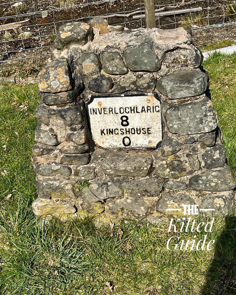 kilted_guide's tweet photo. A sign of the times. A variety of signs from my recent trip. #signs #mileposts #islay #balquidder #islay #britainsbestguides @STGAguides #bluebadgetouristguide #professionaltouristguide #qualifiedtouristguide #visitscotland https://t.co/3CfLK4Fxhu
