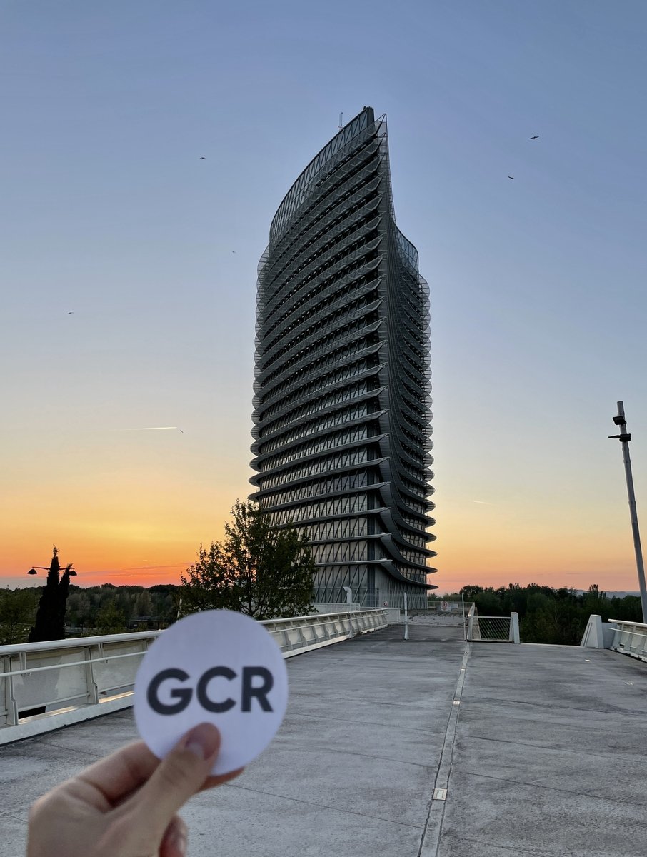 Xarlyfrasno's tweet photo. $GCR Beautiful place in Zaragoza (Spain), The Expo 2008.
An international exposition with the theme of "Water and Sustainable Development in the World".
@Globalcoinrsrch 🤝 @layer3xyz https://t.co/ftP8JjRxuU