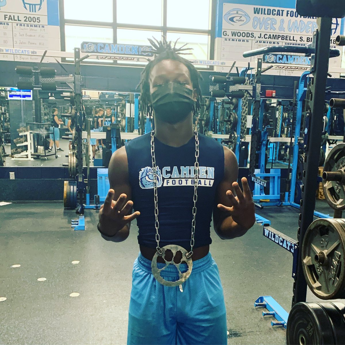 #AlphaCAT🐾💪😾 THIS WEEK IS <a href="/JadenDailey1/">Jaden dailey1️⃣5️⃣</a>  WHO FINISHED TOP 10 IN 5/6 EVENTS
Vertical:  33.8”
Broad Jump:  9’7”
Clean:  270
Back Squat:  405
Bench:  Bench 240
 
#HardWorkWORKS⛏

#ItSTARTSwithBELIEF😤

#EXPECTtoWIN🏆
<a href="/JeffHerron19/">Jeff Herron</a> <a href="/jeremevendette/">Jereme Vendette, MS, LAT, ATC</a> <a href="/ExplosiveST/">Explosive S.T.</a> <a href="/BVEvery/">Barry Every</a>