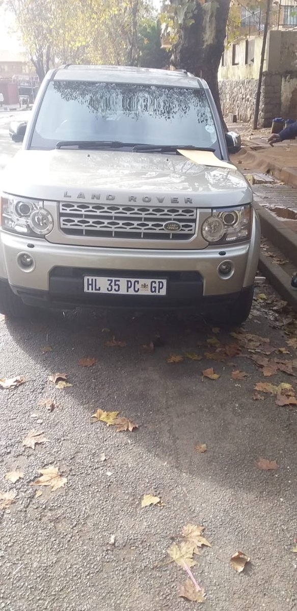 Wayne Minnaar tweet media