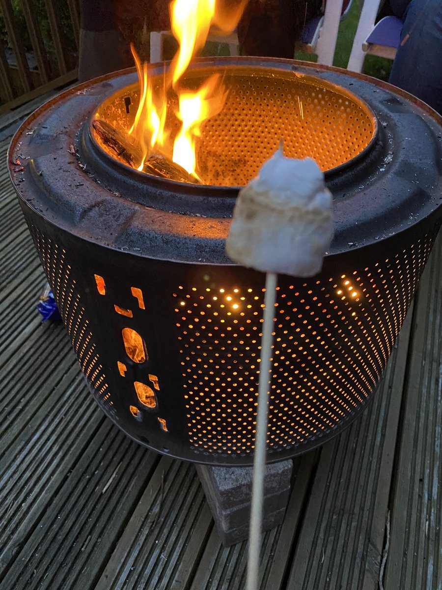 foneribby's tweet photo. Fire pit season has begun here! #lovefirepits #lighernights https://t.co/bjoRdCkQCF