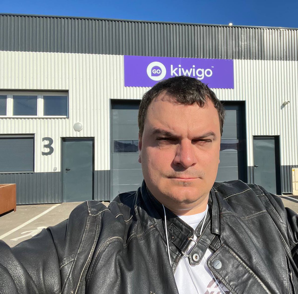 Kgocrypto's tweet photo. Kiwigo #logistic hub is getting ready.
#crossborder #ecommerce $KGO #BinanceSmartChain #fintech https://t.co/5B2lMYbIYL