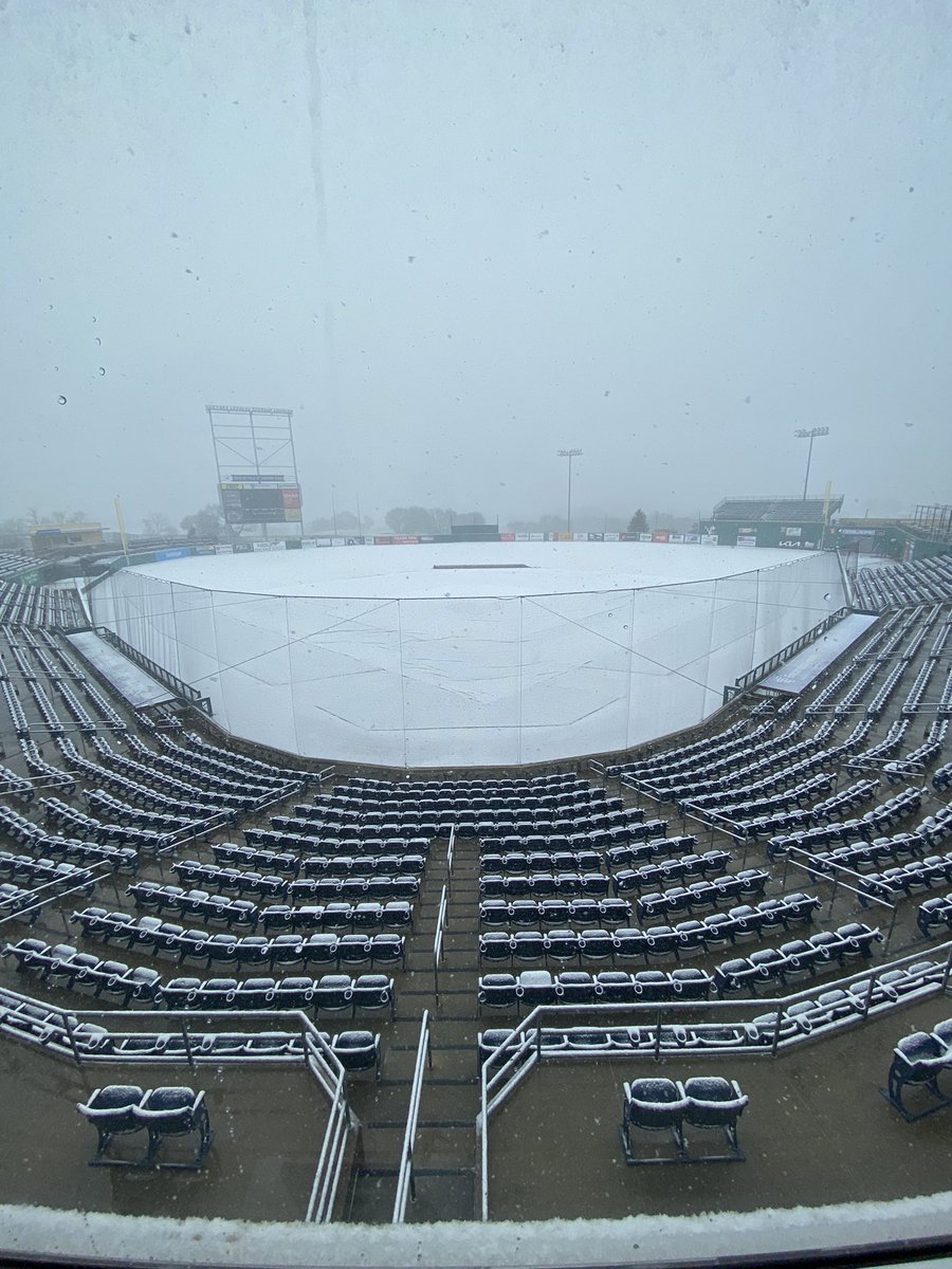 State College weather in a nutshell….
Friday 3:30pm vs Monday 3:30pm