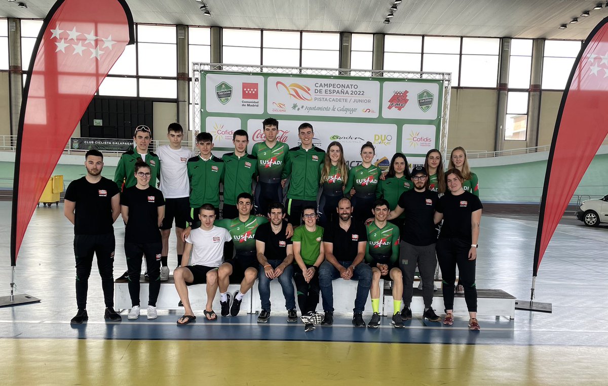 Beste txapelketa bat gehio, beste bat gutxigo, baino beti bizikleta arten