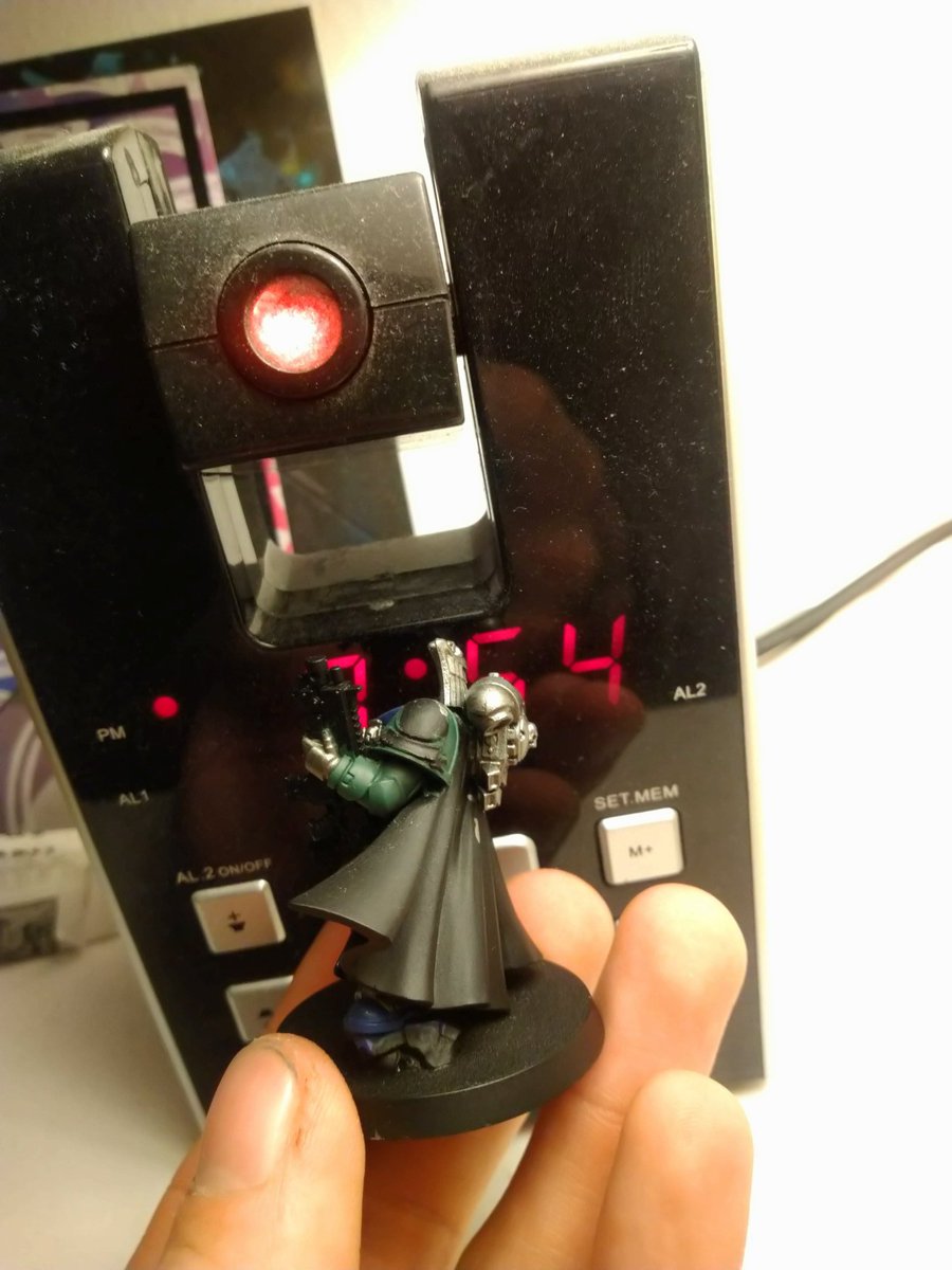 WarpEmu's tweet photo. Finally got down to paint! #WarhammerCommunity #warhammer40k #Warhamfam #Spacemarines #DarkAngels #SuccessorChapter #Duskguard https://t.co/vIPC9AIO5K