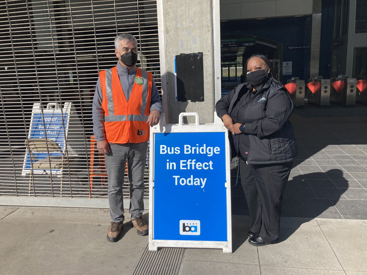jimanette's tweet image. Working Bus Bridge🚊🚍Easter weekend was awesome and a success☺️ @rideact @SFBART #Busbridge #busoperator #shopstewardD6