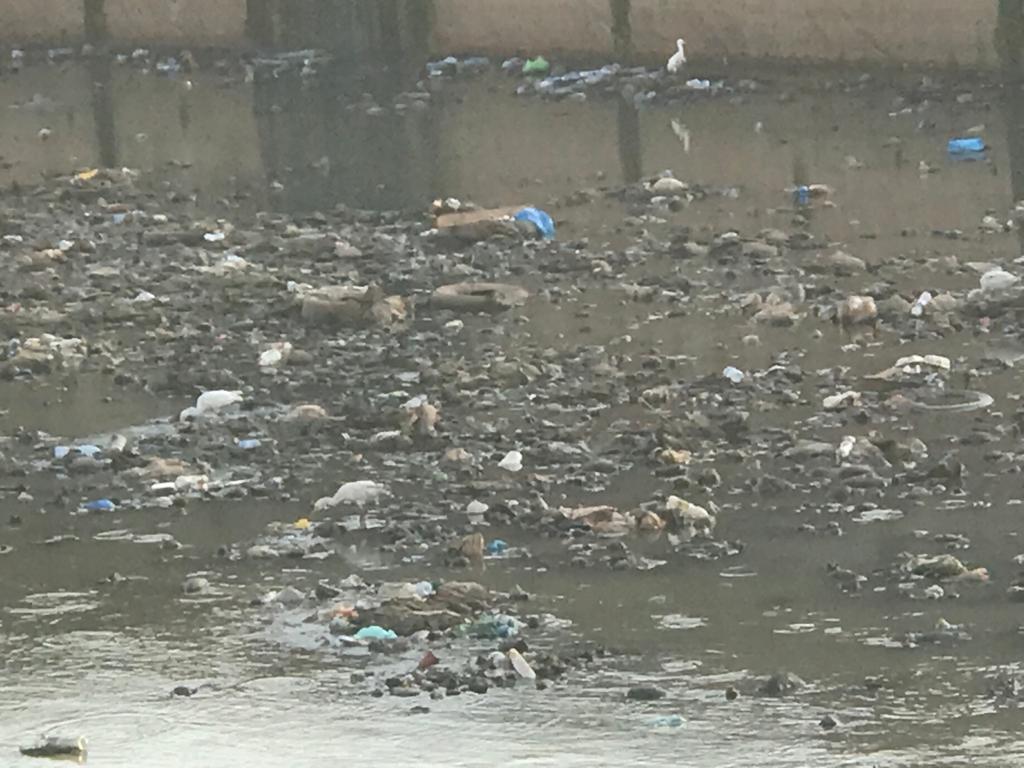 AdvertisingMei1's tweet photo. Keep our our water bodies clean. https://t.co/fnF2e8llFu