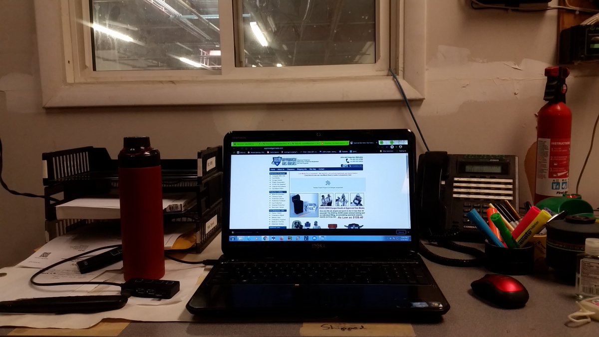 crybringer's tweet photo. Goodbye and good riddance, AGM. Hello, home office.
#CBWorks https://t.co/v08ZBRXsef
