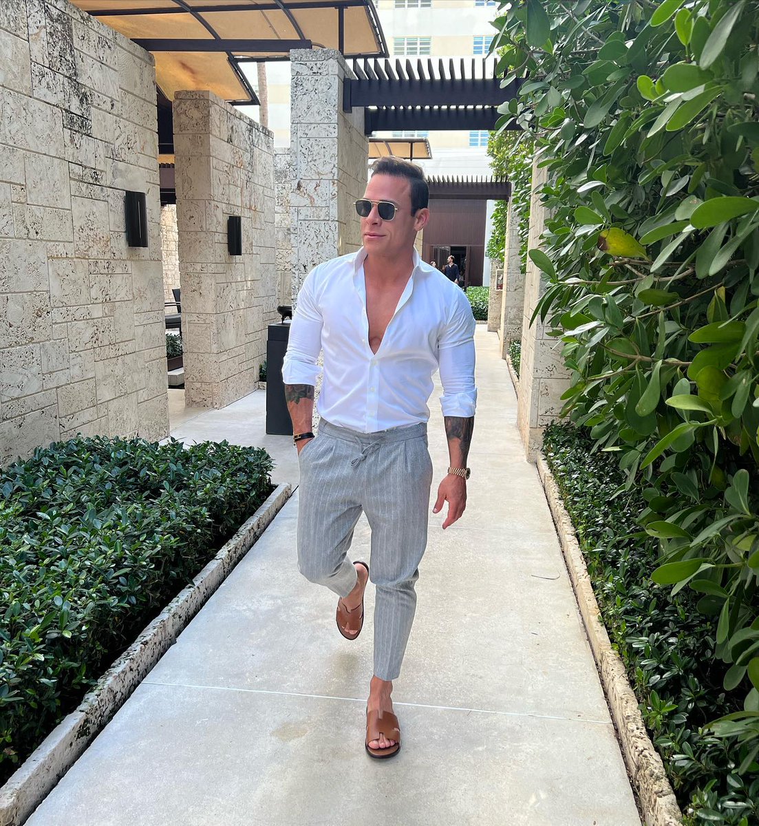 AngelsanchezMV's tweet photo. #AngelSanchez #MiamiViceLifeStyle #Influencer #Twitter https://t.co/r5RNB7bplf