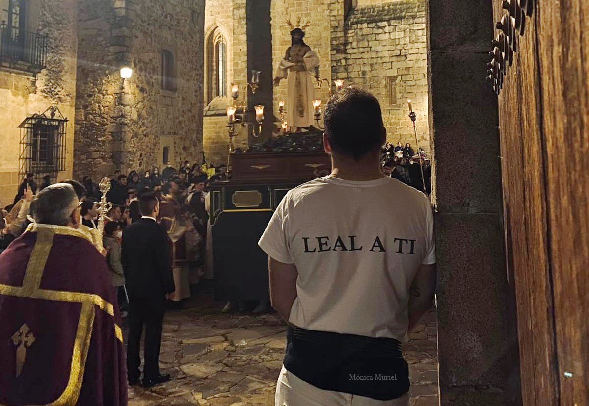 Volvieron las historias de amor y siempre tendremos presentes los recuerdos de esta primavera. 

Volveríamos a esperar una vida entera pero tenemos la certeza de que en menos de un año volverán las caritas de ilusión.

Disfruten de la espera. 

📷: <a href="/monimuriel97/">Mónica.</a>