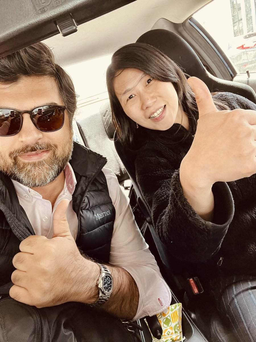 Fearless founder <a href="/leadiq/">LeadIQ</a> <a href="/djiaoMei/">Mei Siauw</a> and her 20 year old car…she promised she’d only buy a new car when she goes public! Missing <a href="/denisbarrier/">Denis</a> 

cc: <a href="/Cathayinnov/">Cathay Innovation</a>