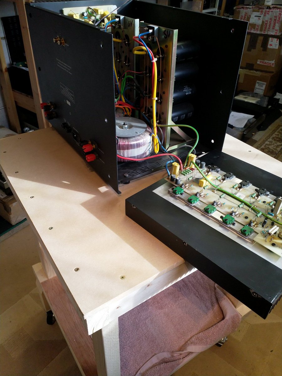 AudioOverhaul's tweet photo. Musical Fidelity A370 amplifier on the workshops new trolley!
#musicalfidelity #hifi #hifiaudio #hifirepair https://t.co/kBL4NaeHEH