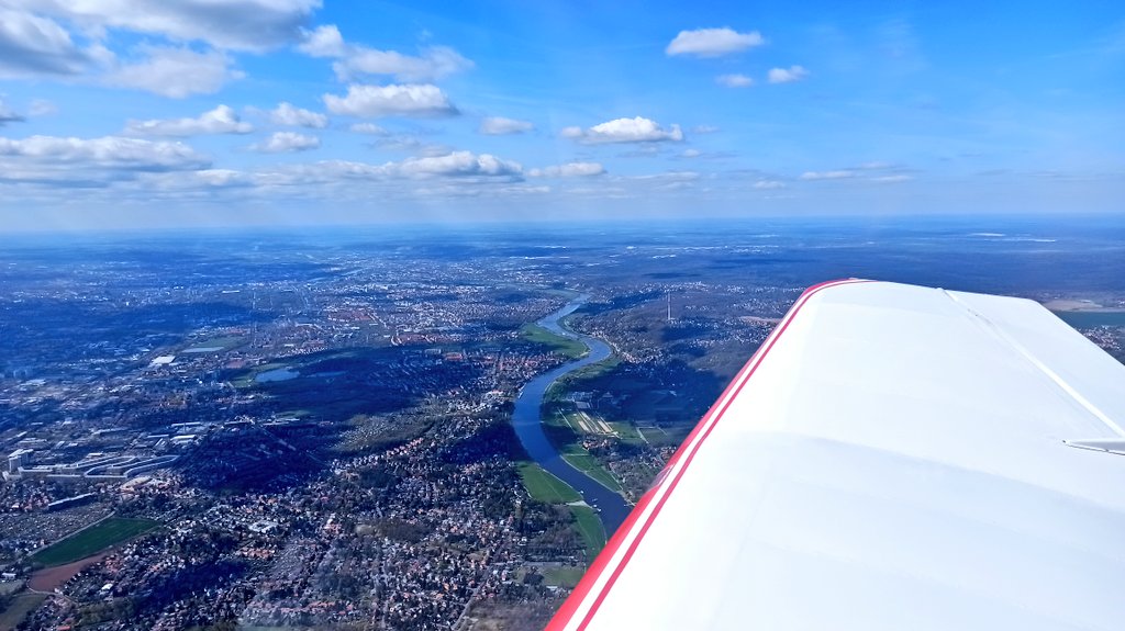 pihatka's tweet image. Můj první zahraniční let jako velitel letadla! #EDDC #RobinDR400