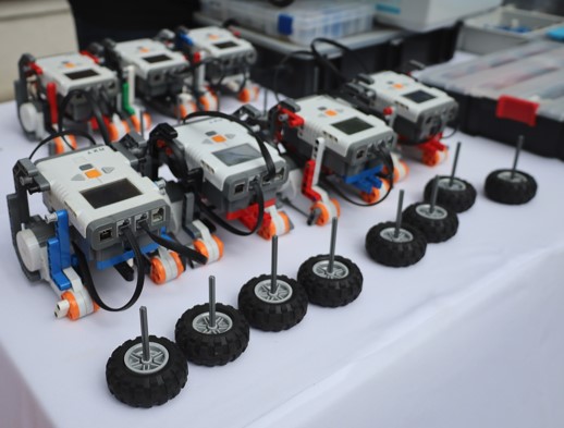 SMRobotics's tweet image. Robotics Birthday Party - mailchi.mp/c70ba47911fc/r…