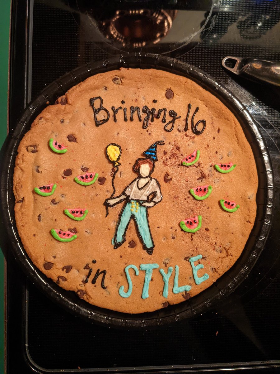 RMmyMoon's tweet photo. I just wanted to show @Harry_Styles and the world my sister's sweet 16 cookie cake 
#HarryStyles #WatermelonSugar https://t.co/hu9IjKc9jc