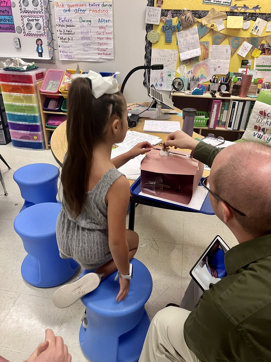 TeacherMcGraw's tweet photo. Listening to these amazing engineers explain their habitat hideouts to the fabulous Dr.Greene made my teacher heart so happy and quite proud! #secondgraderocks #cheerforeachother @Donald_ES @LISDSTEM https://t.co/7uNgC7aIIH