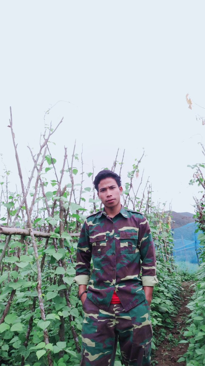 Santithep2's tweet photo. ວຽກເກົ່າວຽກເດີມເພີ່ມເຕີ່ມຄືເປັນດອກແລ້ວ😂 https://t.co/ijcahPioLQ