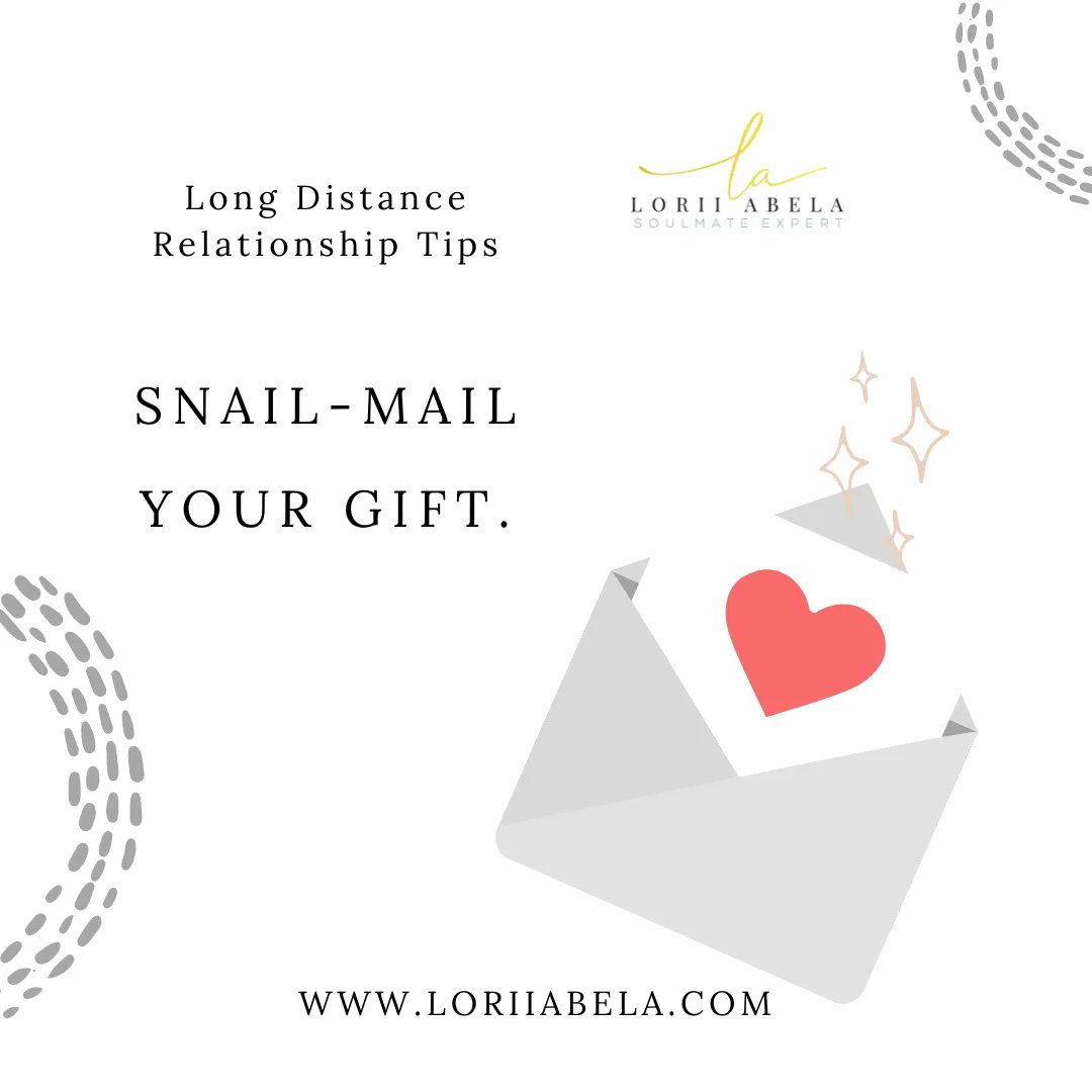 MatchmakerLorii's tweet image. Mail each other postcards and hand-written love letters. Send each other gifts across the globe from time to time. Flower deliveries on birthdays, anniversaries, and Valentine’s Day.

#LDR #matchmakertips