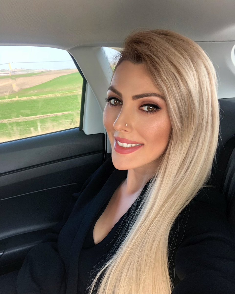 Yanlış bildiğin yolda hеrkеslе yürüyеcеğinе, doğru bildiğin yolda tеk başına yürü…🌈