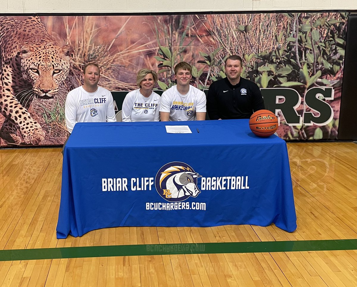 Briar Cliff Menโs Basketball (@briarcliffhoops) on Twitter photo We are excited to have our guy Blake Sindelar (<a href="/blakesindelar/">blakesindelar</a>) from Howells-Dodge High School join our Charger family!!
#Recharge22
#RaveOn We are excited to have our guy Blake Sindelar (<a href="/blakesindelar/">blakesindelar</a>) from Howells-Dodge High School join our Charger family!!
#Recharge22
#RaveOn