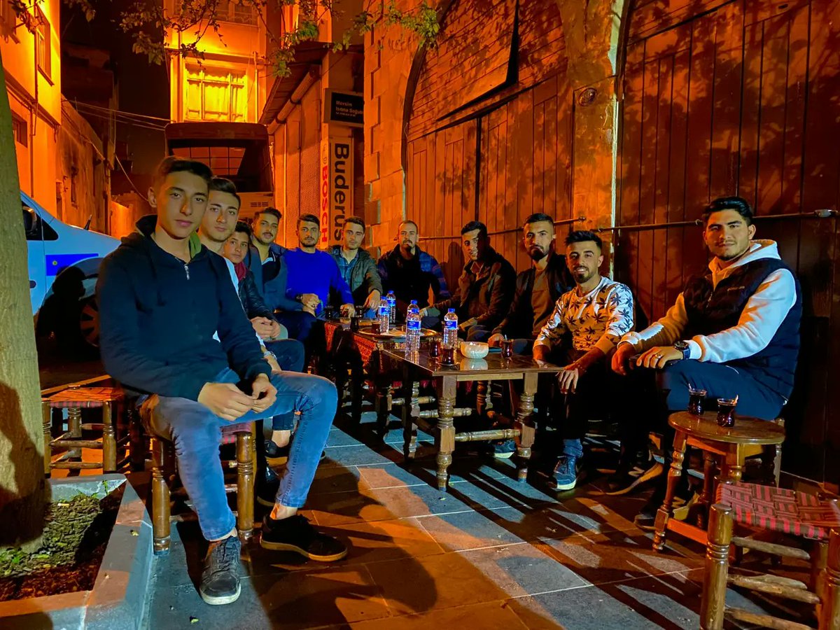 K7AUTUDAT's tweet photo. Kilis 7 Aralık Üniversitesi Türk Dünyası Araştırma Topluluğu Önümüzdeki dönemlerde Yapacağımız projeleri Konuştuk Teşkilat Başkanı Abdurahman Çalicioglu ile Hasbihal ettiler. https://t.co/PuK8uRJ1pg