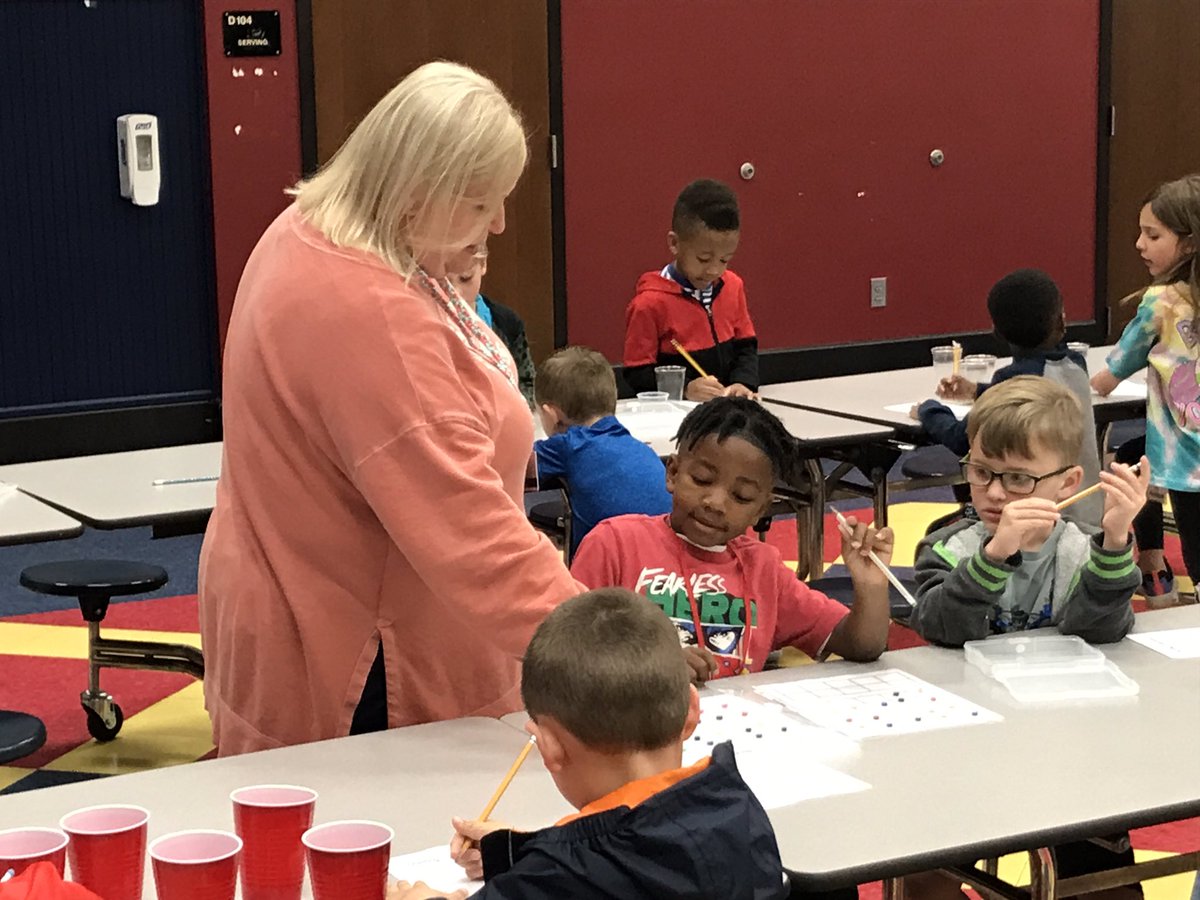 KimGulledge's tweet image. Some of our K classes paired up for a collaborative Counting Collections activity. Love hearing these kinders sharing their thinking with others!  @RivertonElem @kaitlynhbs @lgoodwinres #readysetforwardmcss
