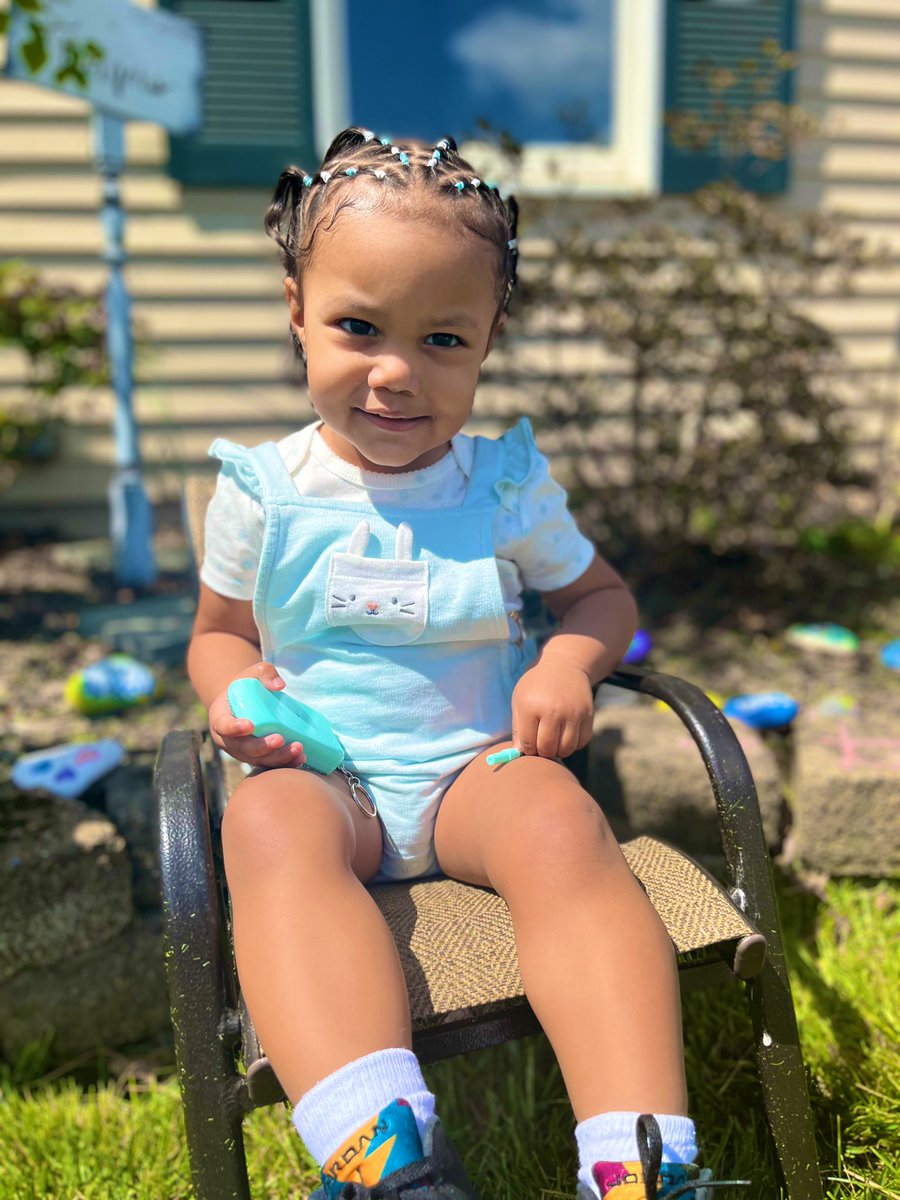 latin_sarcasm73's tweet photo. Just had to show her Easter outfit 🐰🤍. https://t.co/XUPFAnQHPs