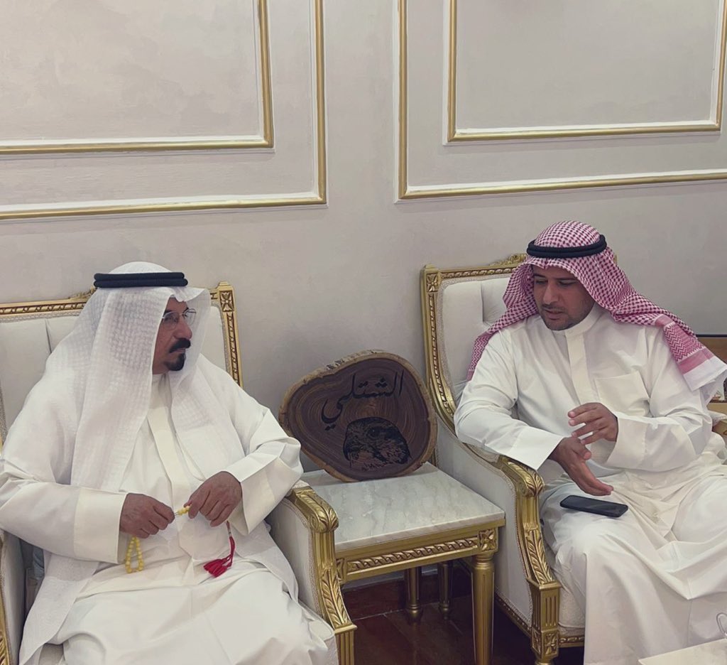 تشرف ديواني اليوم بزيارة النائب السابق مرزوق الحبيني (بو هاني) والحديث كان معه ممتع جدا

ترقبوا قريبا جدا 

نشر مقالة (( نظرية مؤامرة استبعاد الحبيني))

#الكويت #العوازم <a href="/malhubaini/">مرزوق الحبيني</a>