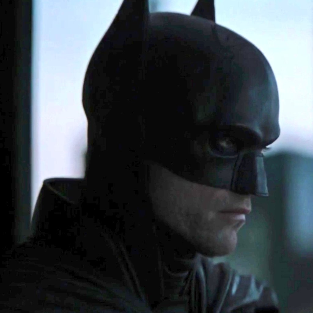 comfortrobt's tweet photo. our batman <3 https://t.co/PMU9N2ZcQJ