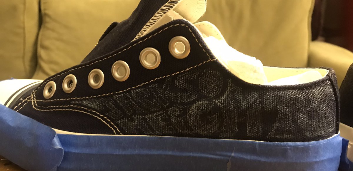 modsoul's tweet photo. Customizing a pair of Pro Keds for a client. Layouts in white pencil. Jackson Heights and PS 69. #ArtistOnTwitter #customizing #sneakers #ProKeds #job #client #sneakerhead #jacksonheights #ps69 https://t.co/PnugTFgTqL