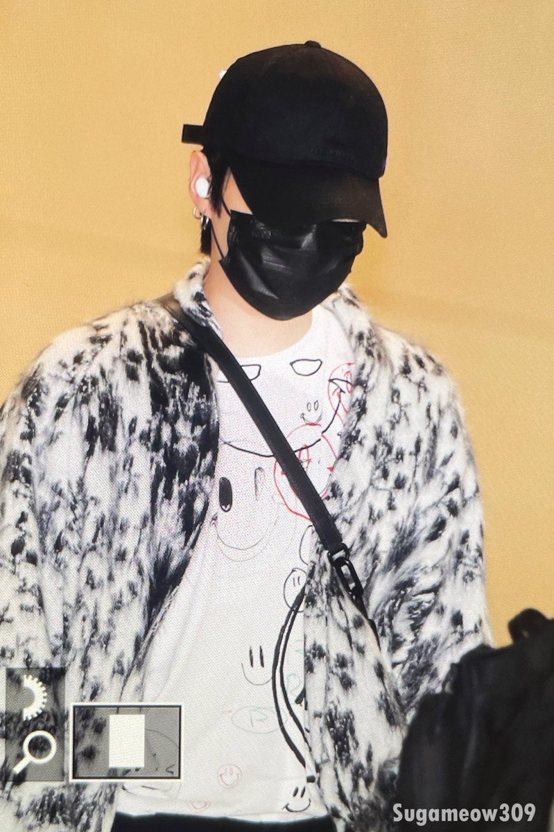 309Sugameow's tweet photo. 220419 preview
#윤기 #슈가 #SUGA #방탄소년단   #BTS   #AgustD https://t.co/8jB63q0NKn
