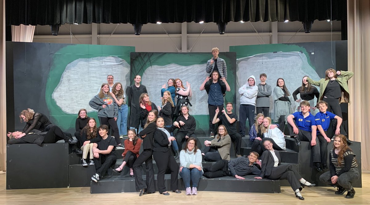 VoelzJames's tweet photo. The NPHS Play, TRAP, is coming this weekend. Lucky enough to be invited to a sneak preview today. Very impressed with the whole production. Great job!! @SouthernHancock @llantrip @CClaytonNPHS @dragondirector @NPHSMcGovern @NPHS_OBrien @BurkNPHS @_McKinney5 #WeAreDragons https://t.co/ZI2oXBDgH7