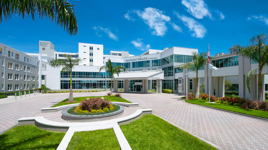 OHBayfront's tweet photo. Bayfront Health St. Petersburg’s Level 4 Epilepsy Program — one of only five in Florida — has been re-accredited by the National Association of Epilepsy Centers for the 18th consecutive year!
#ChooseBayfrontHealth #BayfrontHealth #Epilepsy https://t.co/J3GXySvwUz