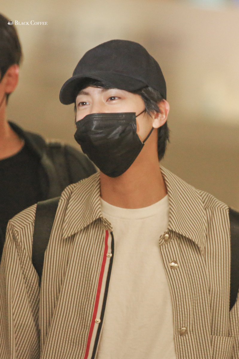 blackcoffee0613's tweet photo. 220419 인천 입국

Good morning, my sweetie 🥰

#방탄소년단진 #김석진 #JIN #BTSJIN @BTS_twt https://t.co/dLAJ9QO01A