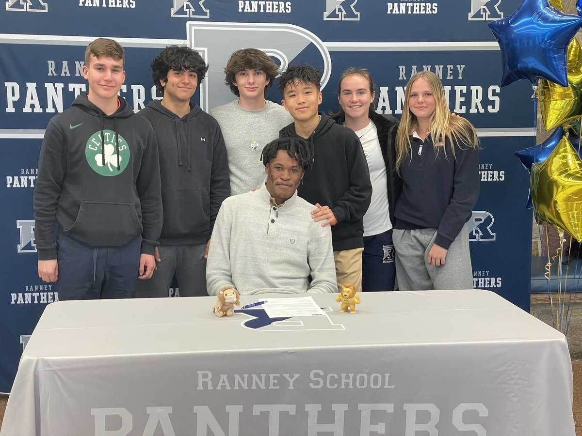RanneyAthletics's tweet image. #signingday2022 #CharlesInCharge