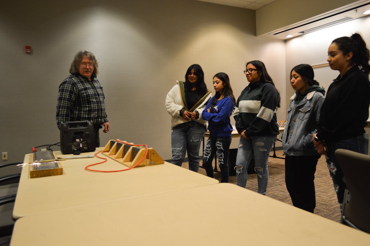 IdahoStateUCoSE's tweet photo. Last week, Dr. Steve Shropshire's Physics Roadshow visited the College Assistance Migrant Program's STEM workshop. Dr. Steve and his students demonstrated electricity, magnetism, and electromagnetism.

#IdahoStateU #IdahoStateUCoSE #ISUBengals #IdahoState #STEM #physics https://t.co/J4nHxiGzhA