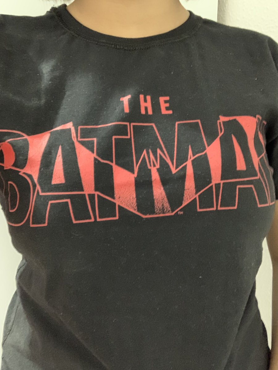 cristaIised's tweet photo. yup everyone loves batman around here https://t.co/Bd29Ed72Ip