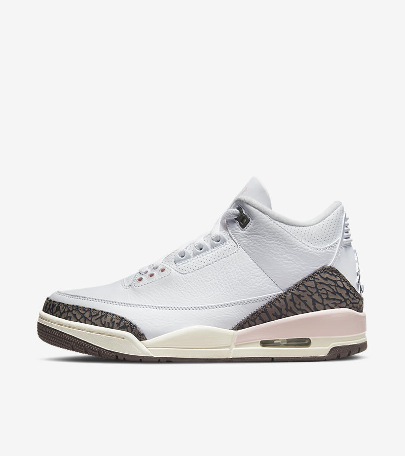 Official Images of Women's Air Jordan 3 Retro 'Neopolitan'