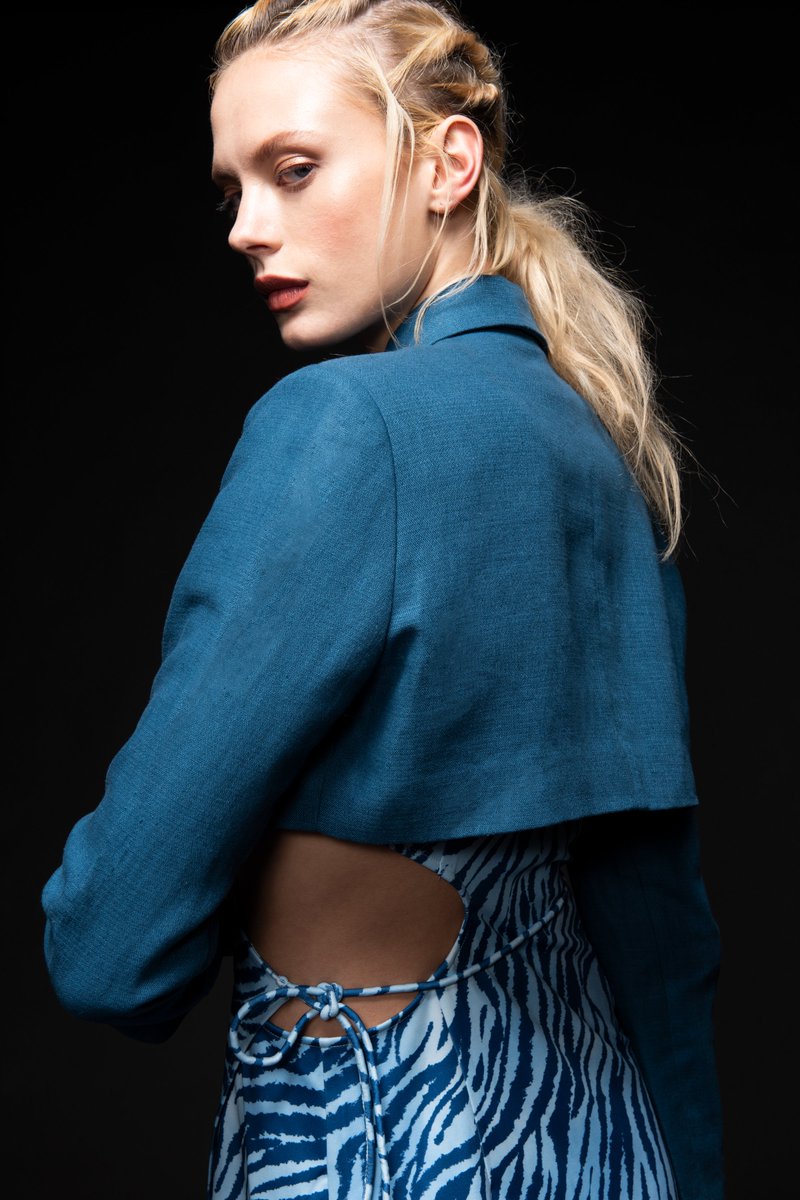 Vivienne_Hu's tweet photo. The linen cropped blazer, a summer favorite.

Shop the new VH Summer 2022 collection at https://t.co/jGd9n5uXZg
.
.
.
.
.
#ootdfashion #ootd #highfashion #fashioninspiration https://t.co/cmKR96O8Fa