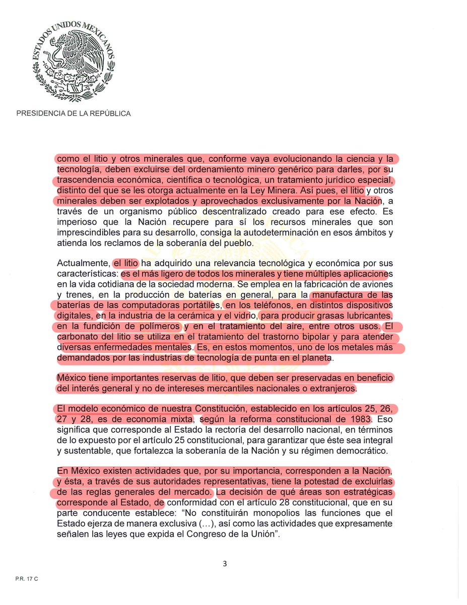 esvlmx's tweet photo. 🔴 !Qué vergüenza! Resultó ser un PLAGIO la "Exposición de Motivos" de la Iniciativa para modificar la Ley Minera (#litio) enviada por el Presidente @lopezobrador_ a la Cámara de Diputados y que fue publicada en la Gaceta Parlamentaria este día. https://t.co/w23izBvxuf