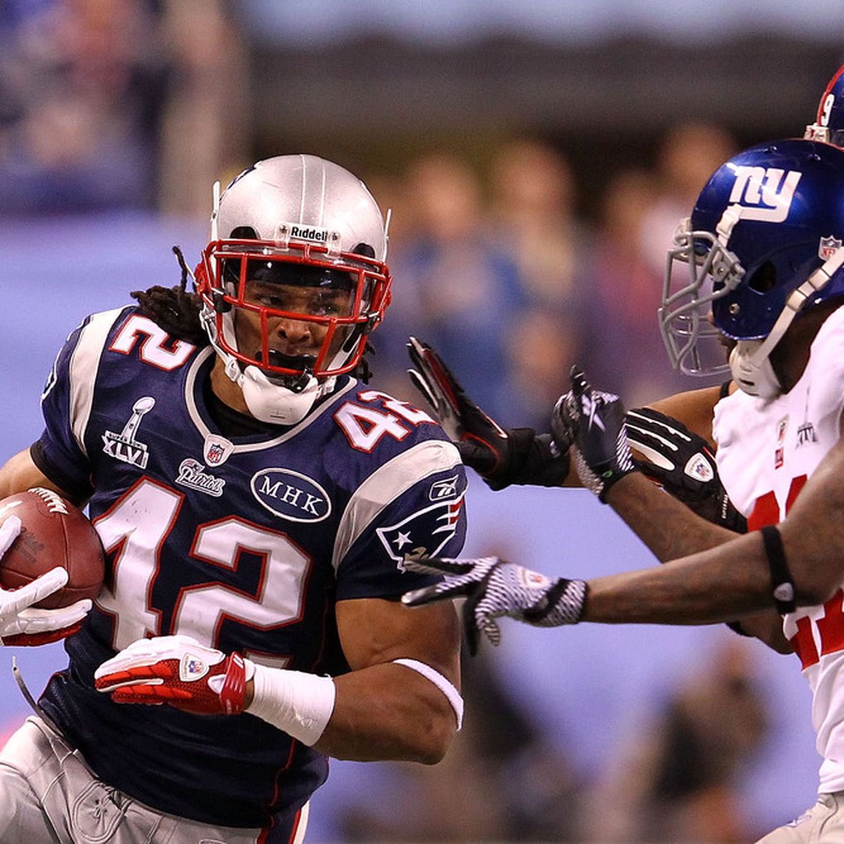 TheFBReels's tweet photo. Name a forgotten NFL Running Back.

I’ll go first: BenJarvus Green-Ellis 🔥 https://t.co/E7uc3ucrQ5