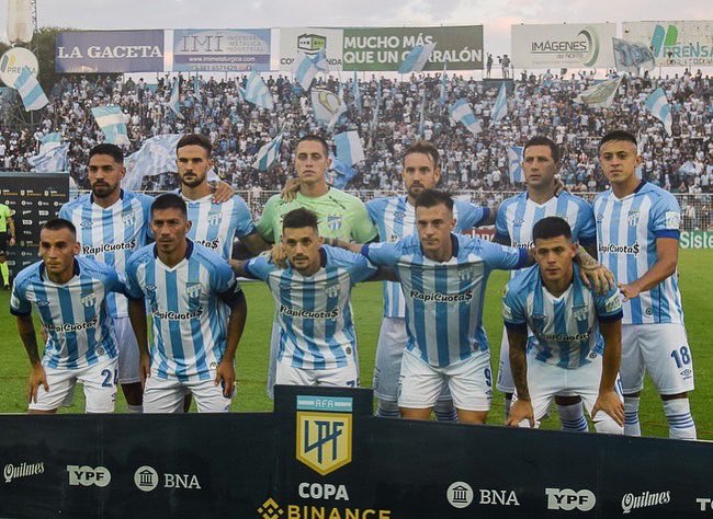 En la vida hay tiempo para todo,menos para rendirse🔋⚽️
C.A.T🔵⚪️