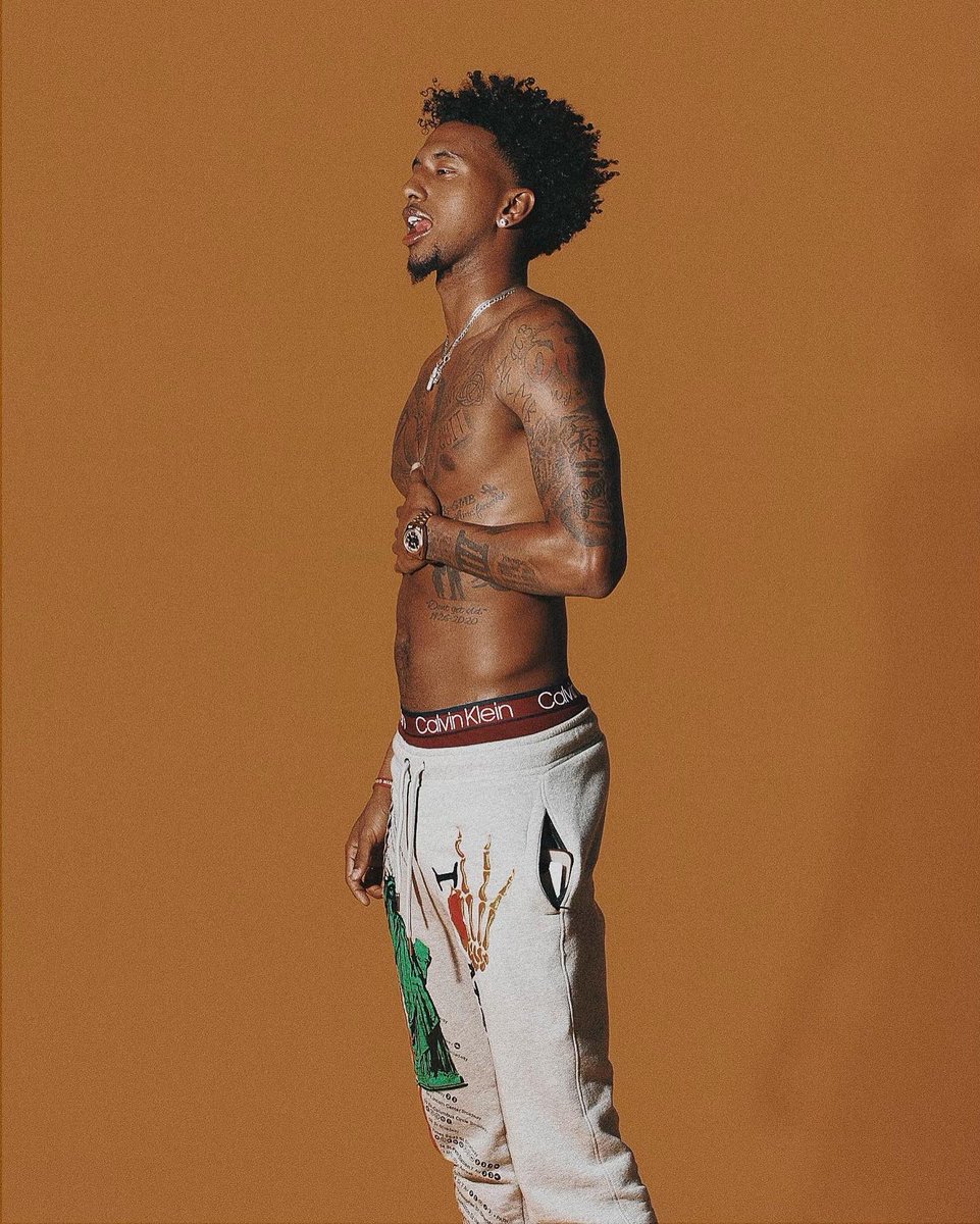 DTJB3's tweet photo. Some shots 

W @whoyngn https://t.co/OQBK3Hyaao