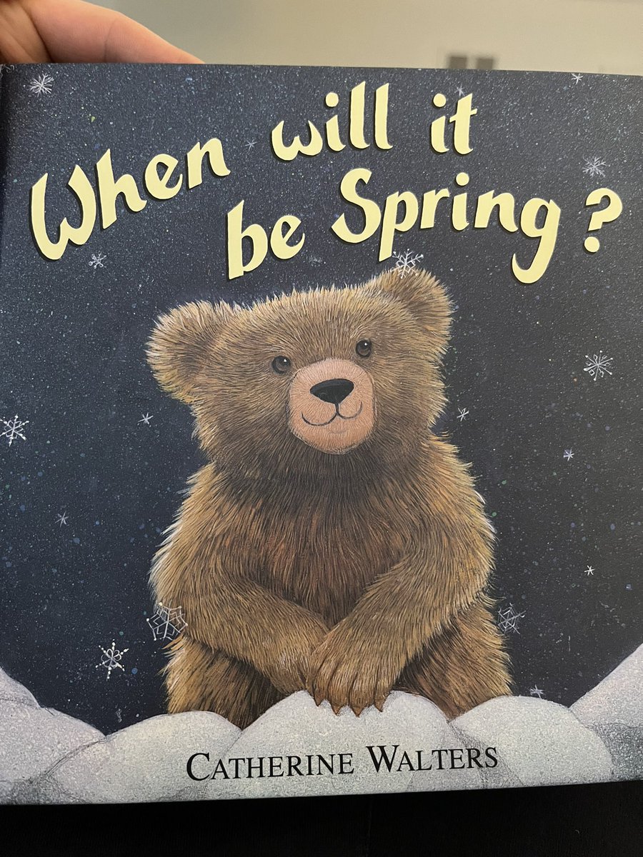 JDCampbell_MD's tweet photo. A perfectly timed bedtime story during our annual “my winter tires are off, bought new sandals, and my neighbours pool is open” April snow storm #ldnont #SpringVibes #Canadian #whenwillitbespring https://t.co/Hct1tdpU92
