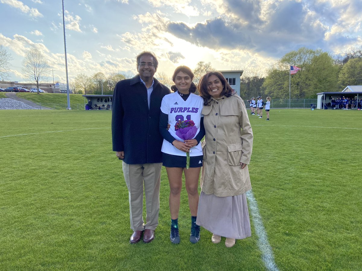BGHSPurplesNews's tweet image. Congratulations and thank you to our seniors and their parents! Good Luck to these four young ladies: Leah Jackson, Maya Ganesh, Katie May, and Jemima Espino!!