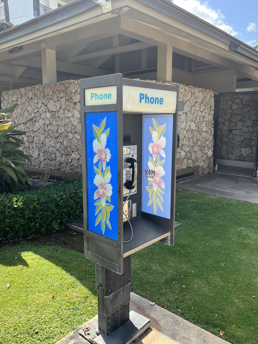 JB_bowling's tweet image. Not something you see everyday…. #collectcall #payphone