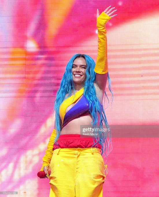 radioxtream's tweet photo. RT si te encanta la guapa Karol G y «LIKE» si la amas...
¿Acaso no luce como una diva?
#music #KarolG #música https://t.co/3h89QkETEA